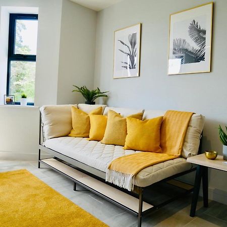 Beautiful Alumpointe Apartment - 400M To The Beach Bournemouth Exterior foto